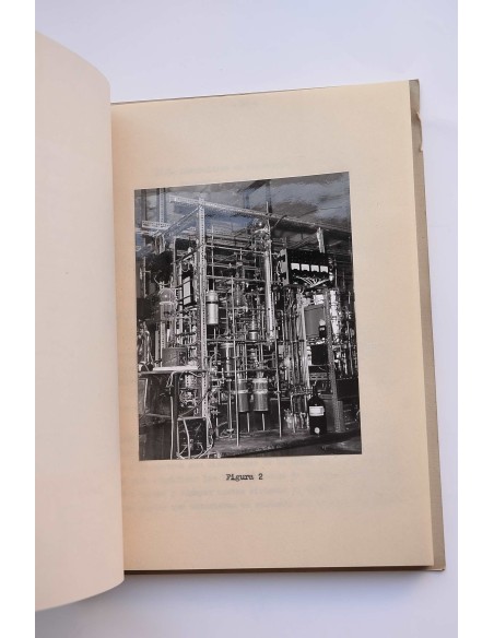 Cinética de la deshidrogenación de isopropanol sobre Cr2O3 : técnica de presión total variable. Tesis