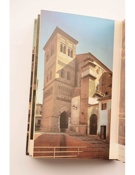 Nueva guía artístico-monumental de Aragón