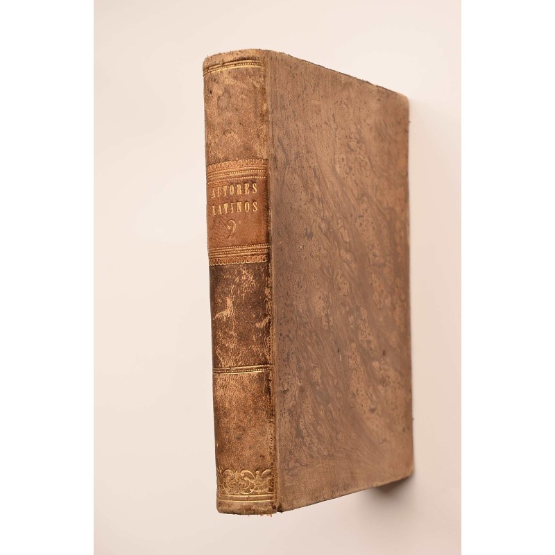 Nueva colección de autores selectos latinos y...