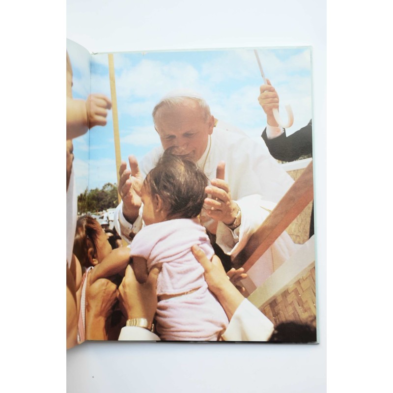 Querida gente joven : el Papa Juan Pablo II...