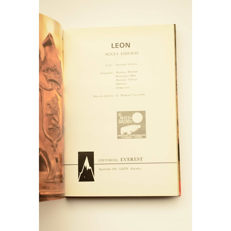 León