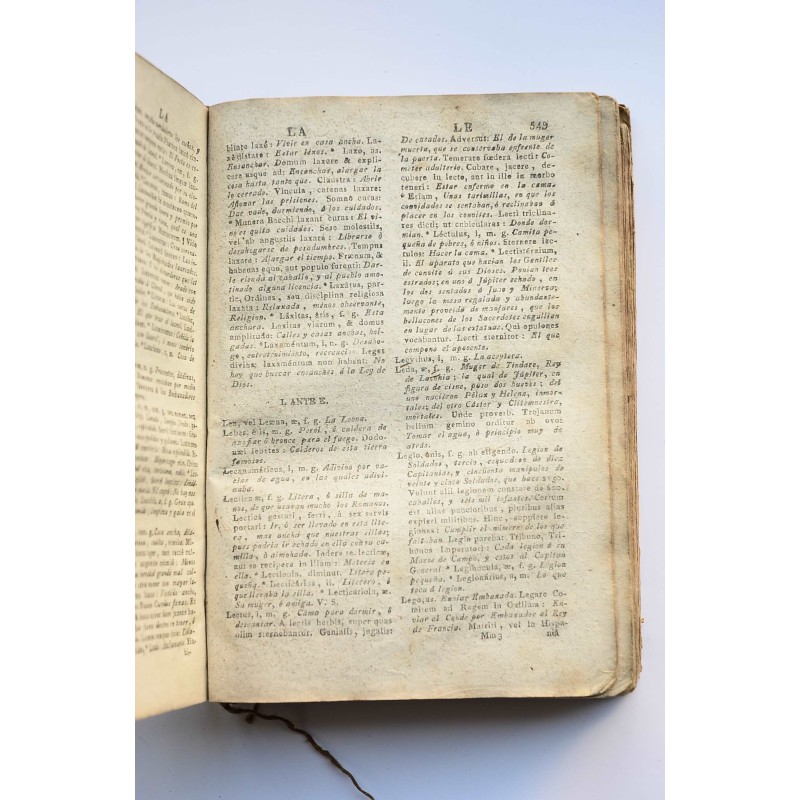 Compendium latino-hispanum utriusque lingue...