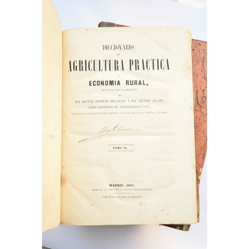 Diccionario de agricultura práctica y economía...