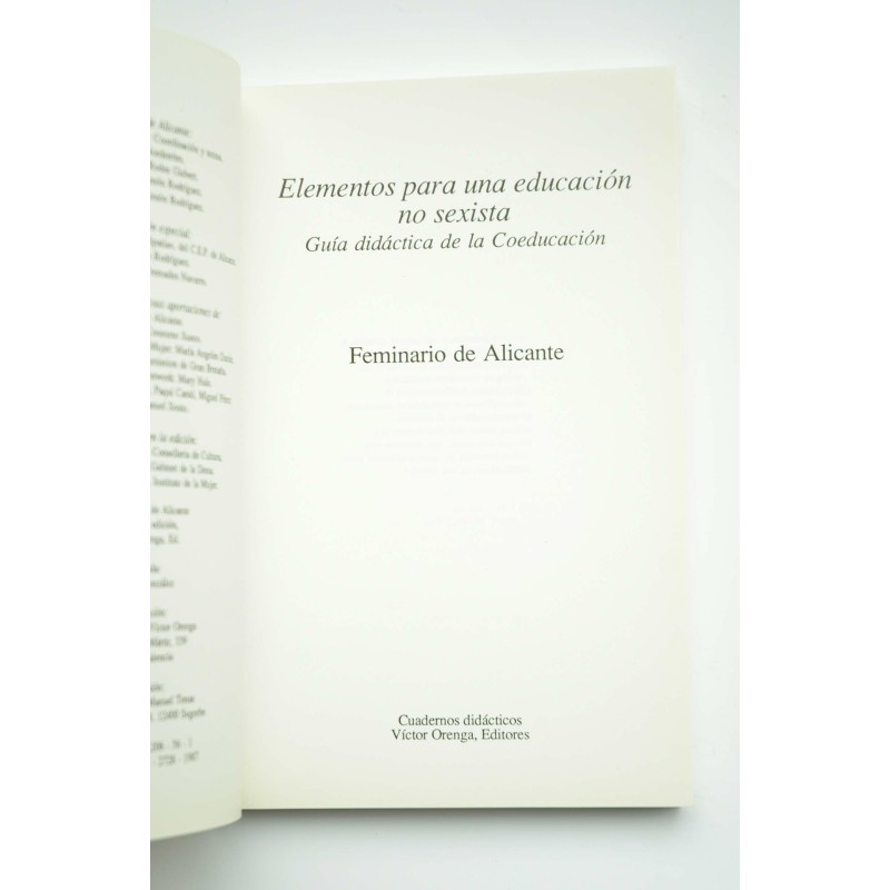 Elementos para una educación no sexista. Guía...
