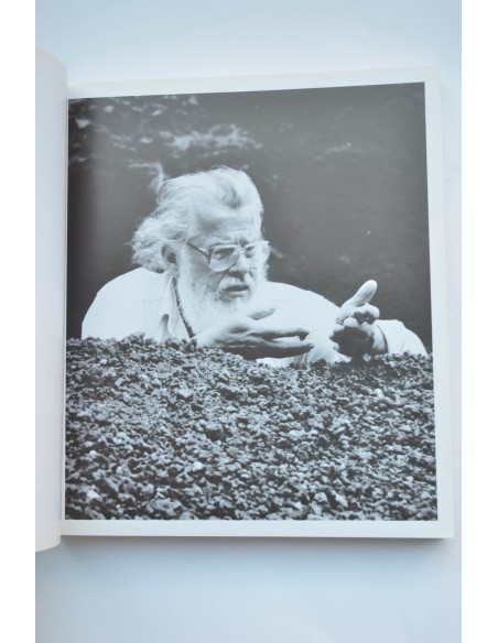 Tony Gallardo, antológica : documenta de exposición