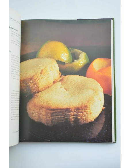 La cocina del mestizaje. Viajes por las cazuelas de Murcia, Andalucía, Extremadura y Canarias