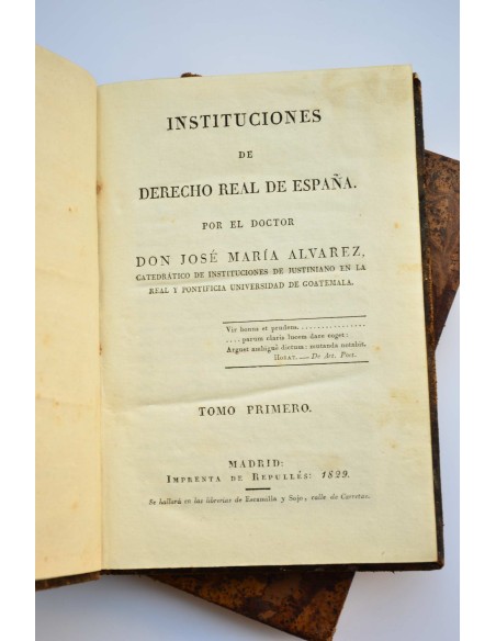 Instituciones de Derecho Real de España