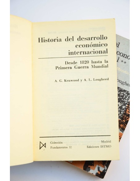 Historia del desarrollo de la economía internacional