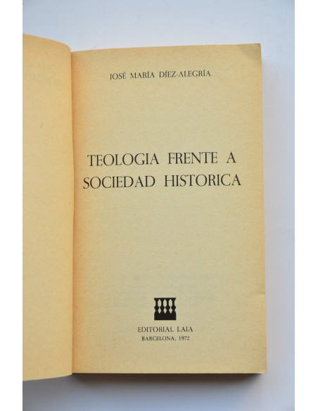 Teología frente a sociedad histórica