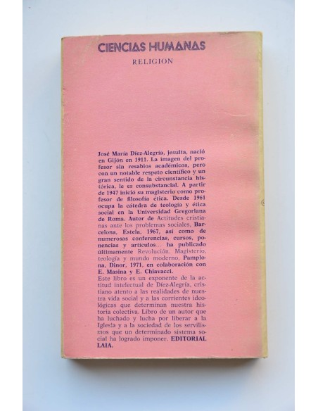 Teología frente a sociedad histórica