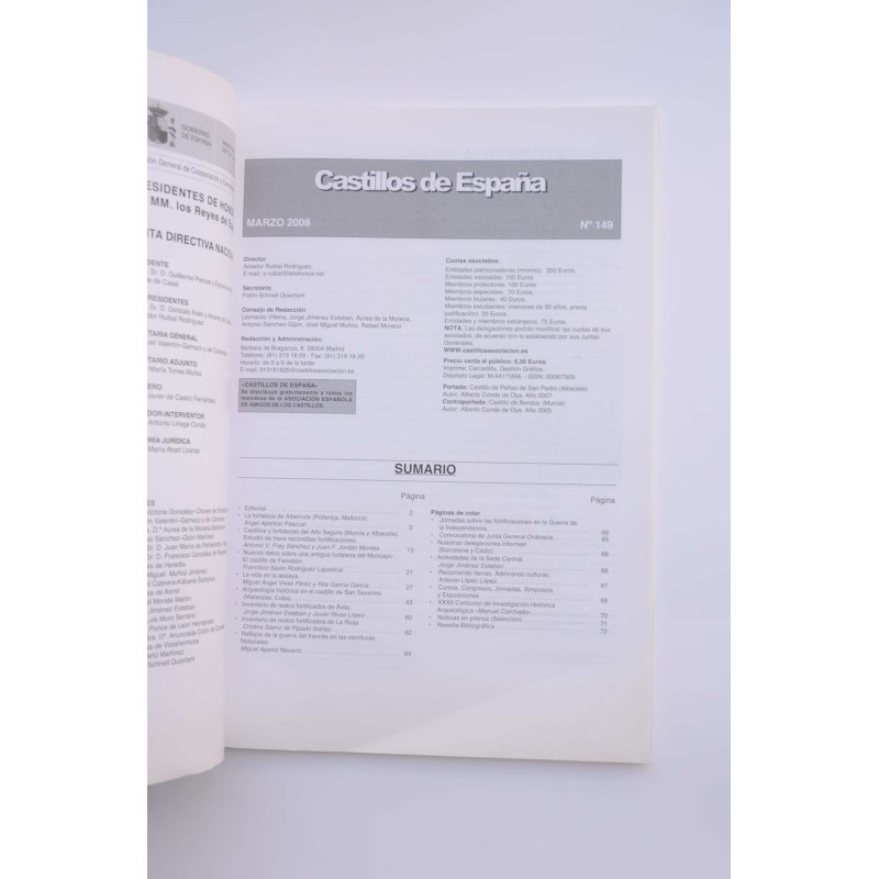 Castillos de España : publicación de la...