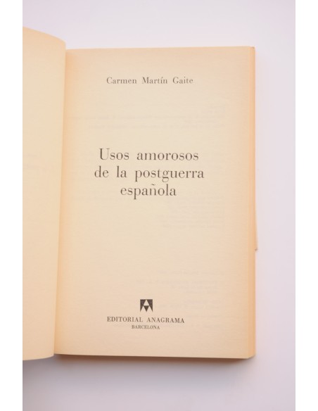 Usos amorosos de la postguerra española