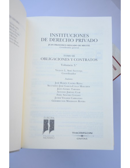 Instituciones de derecho privado. Obligaciones y contratos