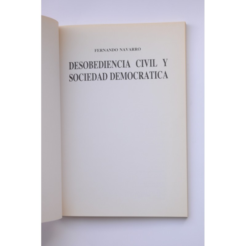 Desobediencia civil y sociedad democrática