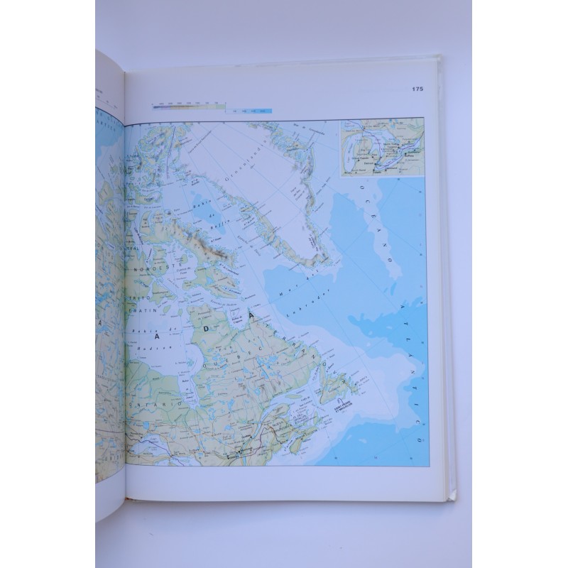Atlas actúal de geografía universal VOX