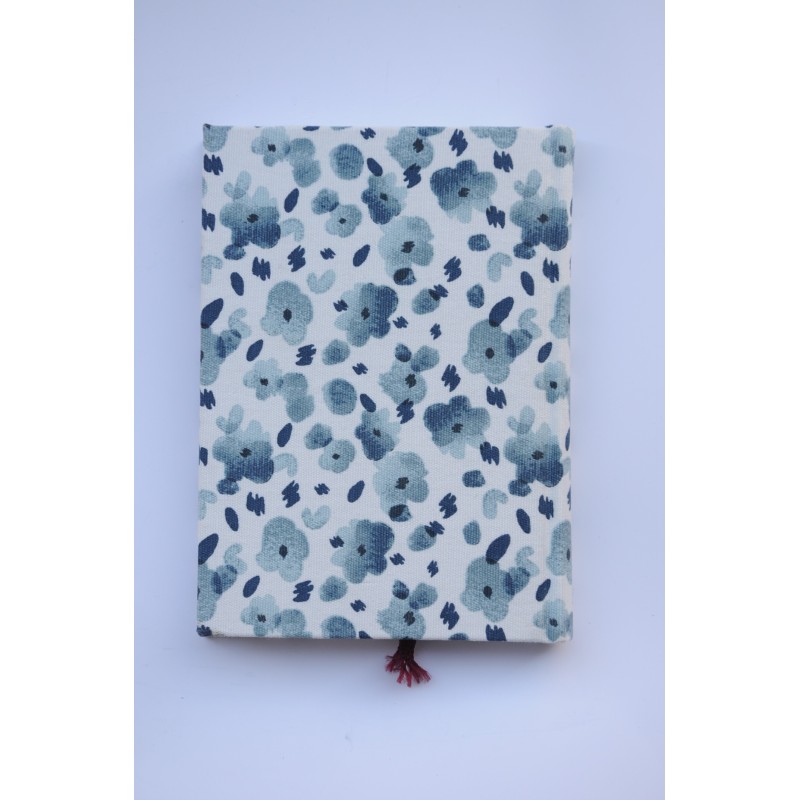 Libreta Artesana Florecitas grises