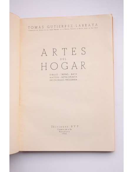 Artes del hogar : dibujo, trepas, batik ikatten, metaloplastia, decolorado, pirografía