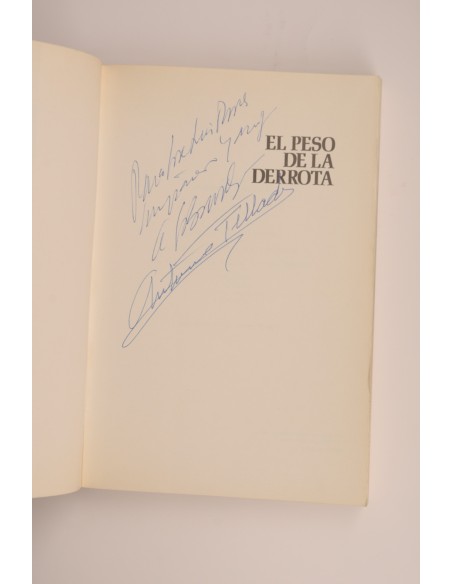 El peso de la derrota : 1939-1944 : la tragedia de medio millón de españoles en el exilio