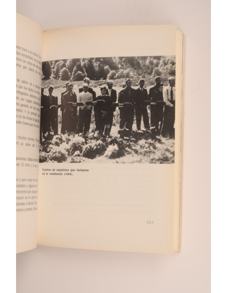 El peso de la derrota : 1939-1944 : la tragedia de medio millón de españoles en el exilio