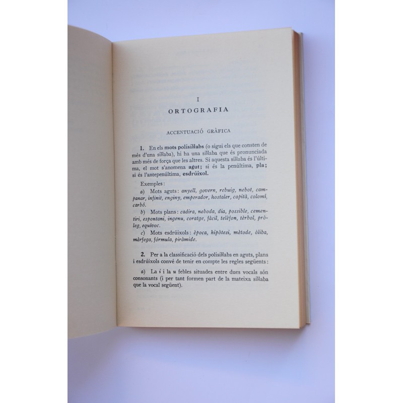 Introducció a la gramàtica catalana