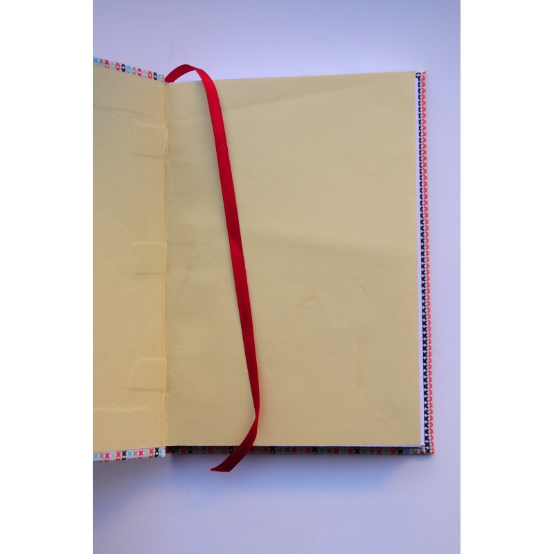 Libreta Artesana. Rayas en cruz
