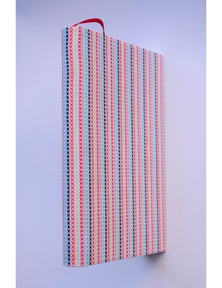 Libreta Artesana. Rayas en cruz