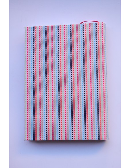 Libreta Artesana. Rayas en cruz