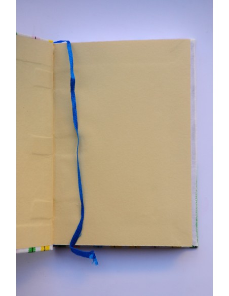 Libreta Artesana. Rayas verticales multicolor