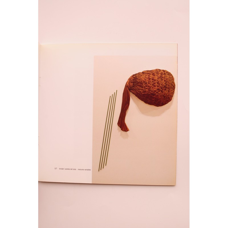 Claudia Martínez. Dibuixos i escultures