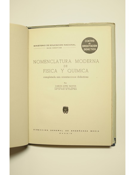 Nomenclatura moderna de física y química