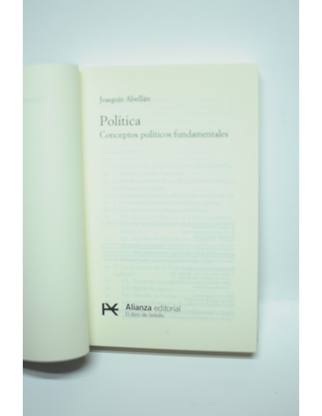 Política. Conceptos políticos fundamentales
