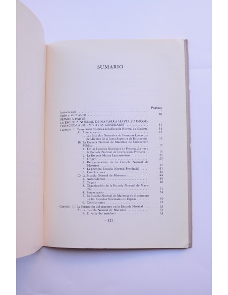 Historia de la Escuela Normal de Navarra (1831 - 1931)