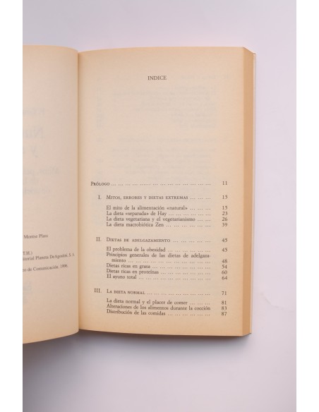 Nutrición y salud : mitos, peligros y errores de las dietas de adelgazamiento