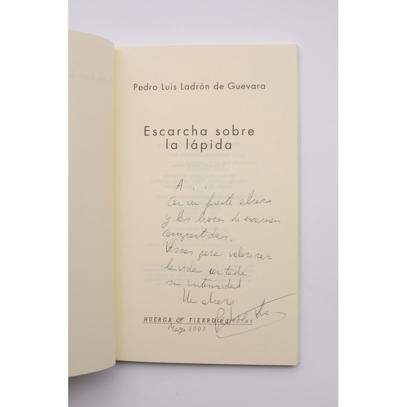Escarcha sobre la lápida