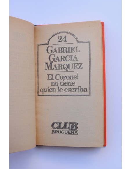 El Coronel no tiene quien le escriba
