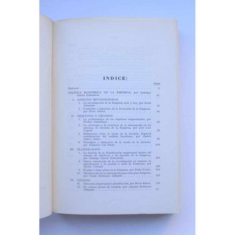 Política económica de la empresa