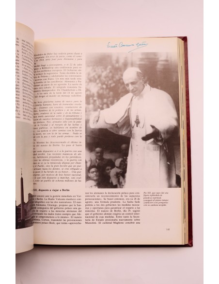 Juan Pablo II y nuestro tiempo. Tomo I