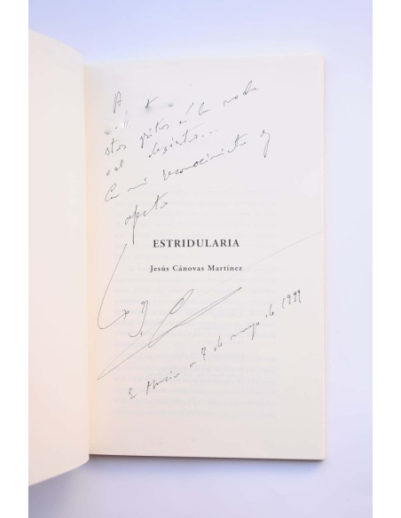 Estridularia