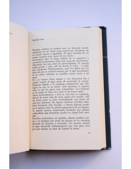La túnica azafrán