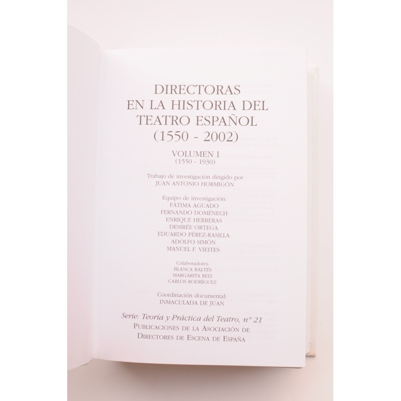 Directoras en la historia del teatro español :...