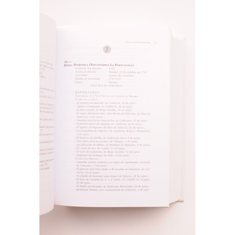 Directoras en la historia del teatro español :...