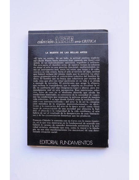 La muerte de las Bellas Artes --- Cartas con la mano izquierda