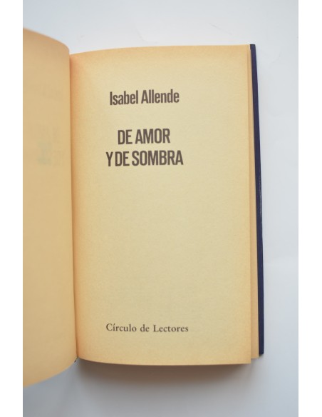De amor y de sombra