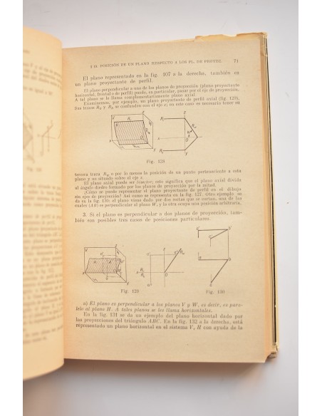 Curso de geometría descriptiva