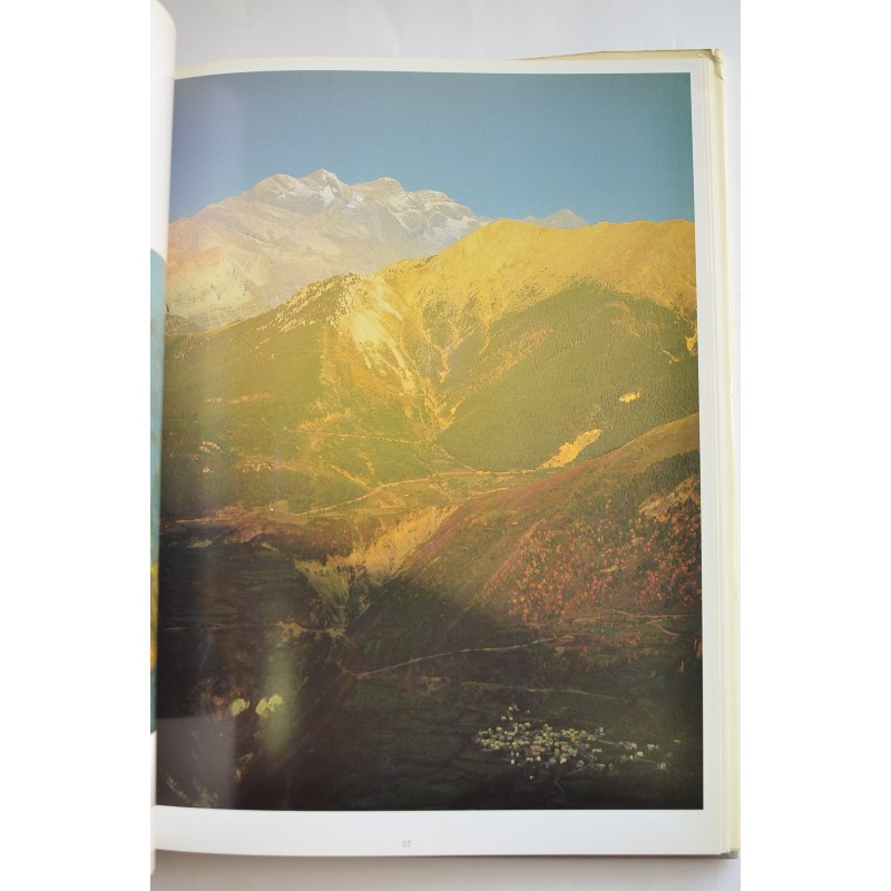 Pirineos. Montaña y luz