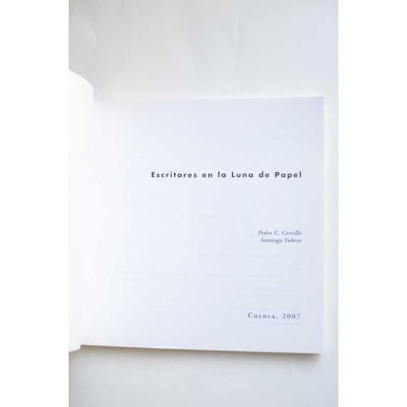 Escritores en la Luna de Papel