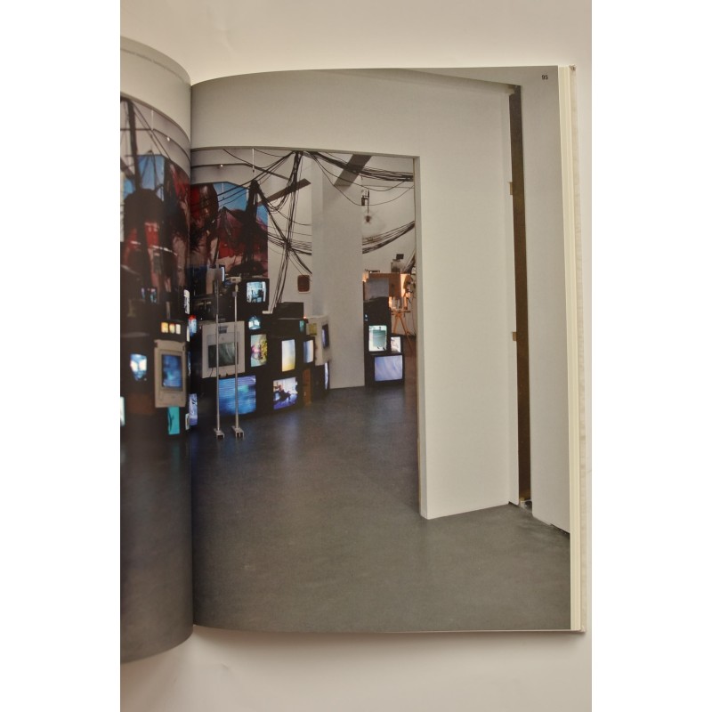 Sammlungen im Dialog Helga de Alvear und / and...