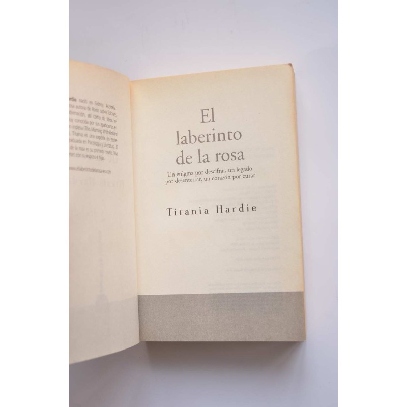 El laberinto de la rosa : Un enigma por...