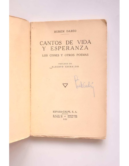 Cantos de vida y esperanza, Los cisnes y otros poemas