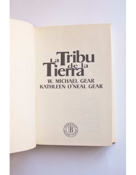 La tribu de la tierra